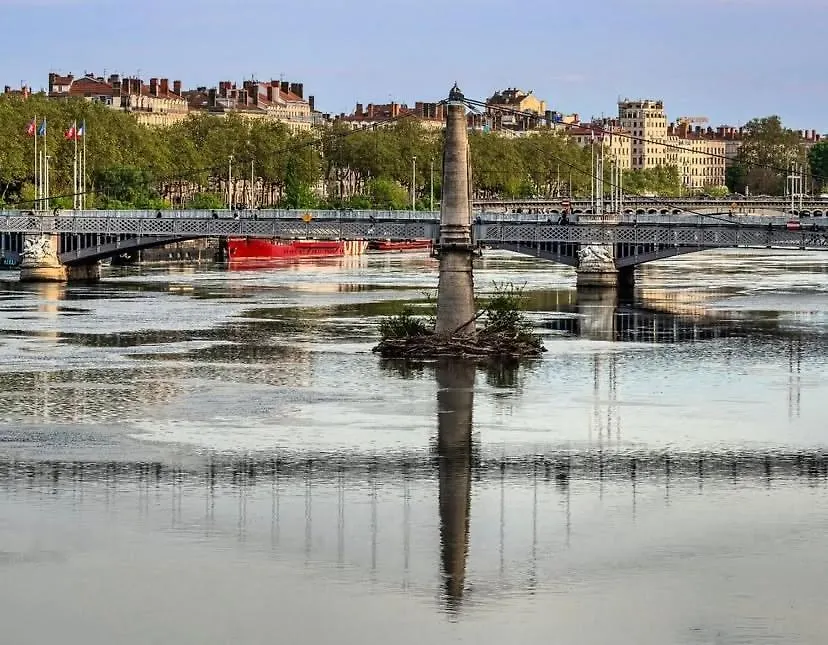 Chez Tatiana Bed & Breakfast Lyon France